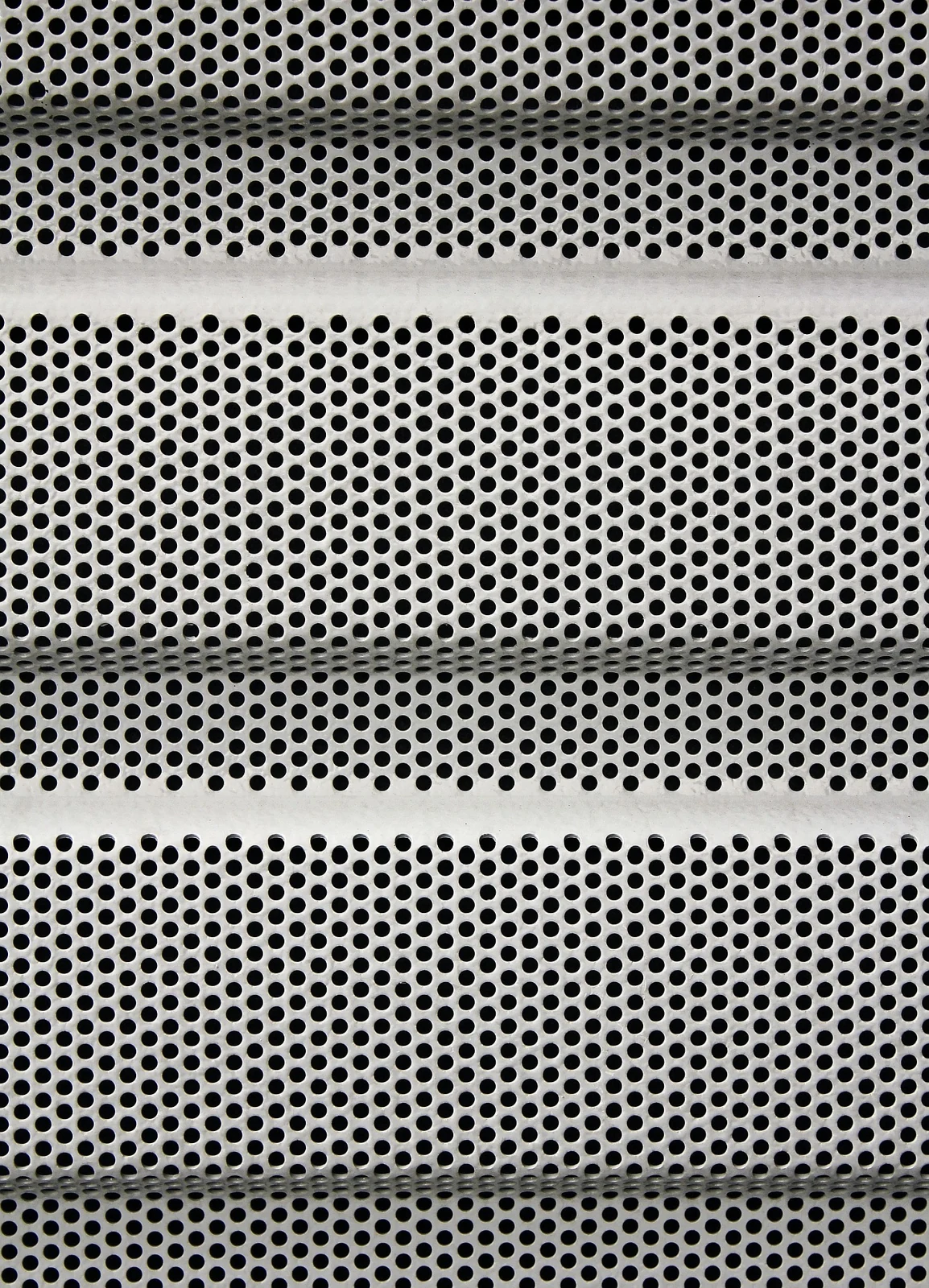 Metallblech mit dekorativem Lochmuster