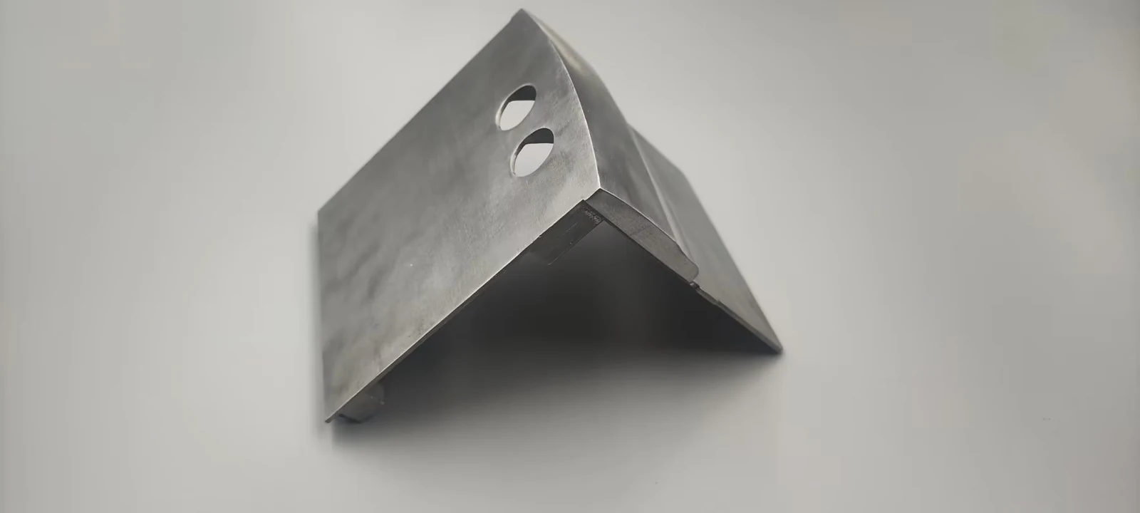 Dünnwandiges Aluminium-Funktionsmuster für eine Luftfahrtanwendung